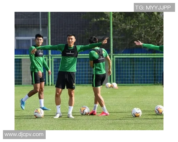 北京网球队的灵活性揭秘:从训练到比赛的全方位解析与探讨 北京网球队的灵活性揭秘:从训练到比赛的全方位解析与探讨