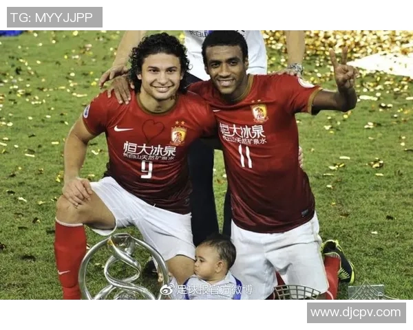 伪装时刻足球明星揭秘背后的真实生活与不为人知的故事 伪装时刻足球明星揭秘背后的真实生活与不为人知的故事