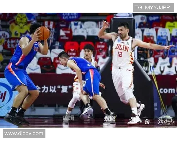 武汉篮球队荣登全国耐力排行榜第二名展现强劲实力