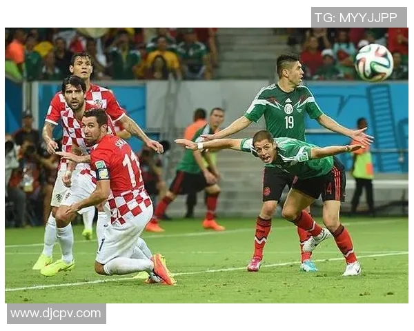 南京足球队联赛表现分析团队配合与战术执行的深度剖析 南京足球队联赛表现分析团队配合与战术执行的深度剖析