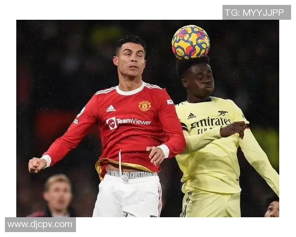 当红足球明星风采尽显球场内外的精彩瞬间大揭秘